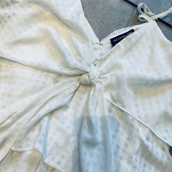 THE FIFTH LABEL White Flowy Playsuit - Picture 2 of 5